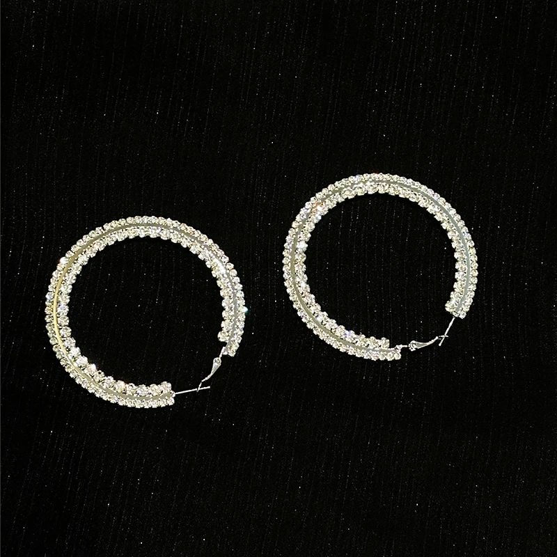 合金耳饰 轻奢高级感满钻耳钉网红小众耳圈 余潇潇配饰