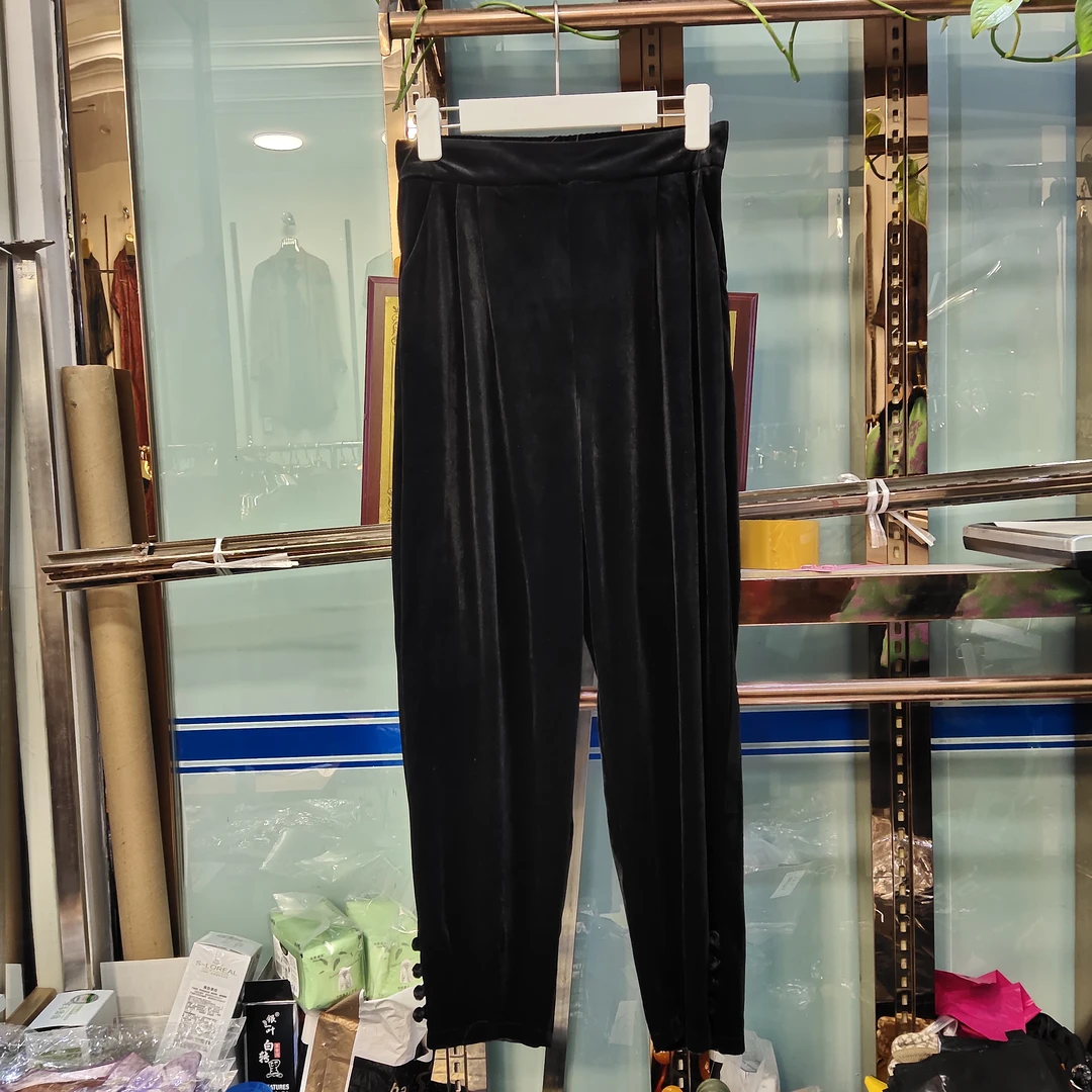 惑香新款百搭丝绒小脚裤18913