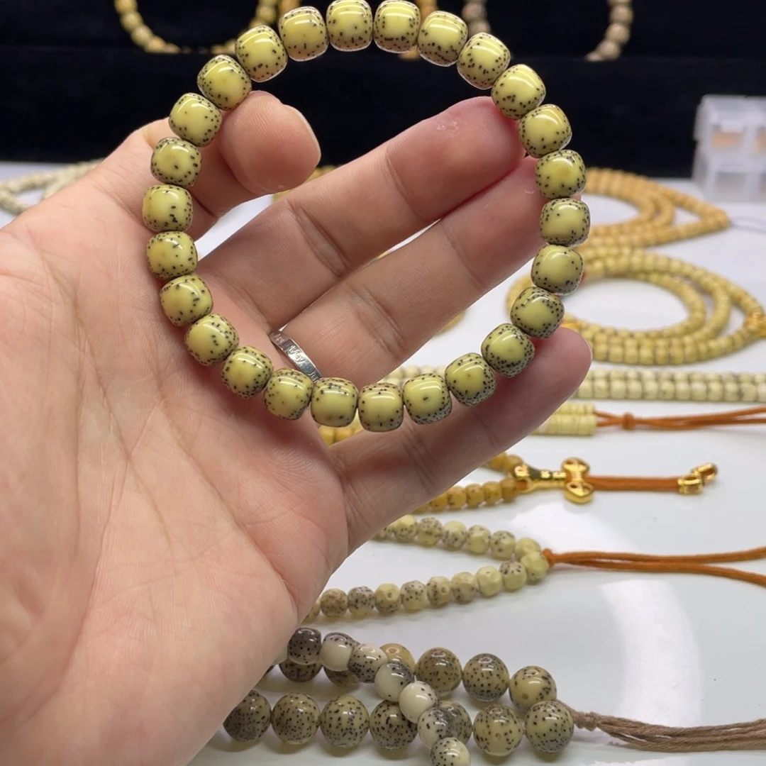 星月菩提手串98。