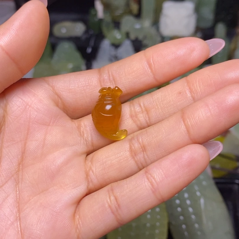 【闪购商品】蛇纹石玉吊坠未镶嵌