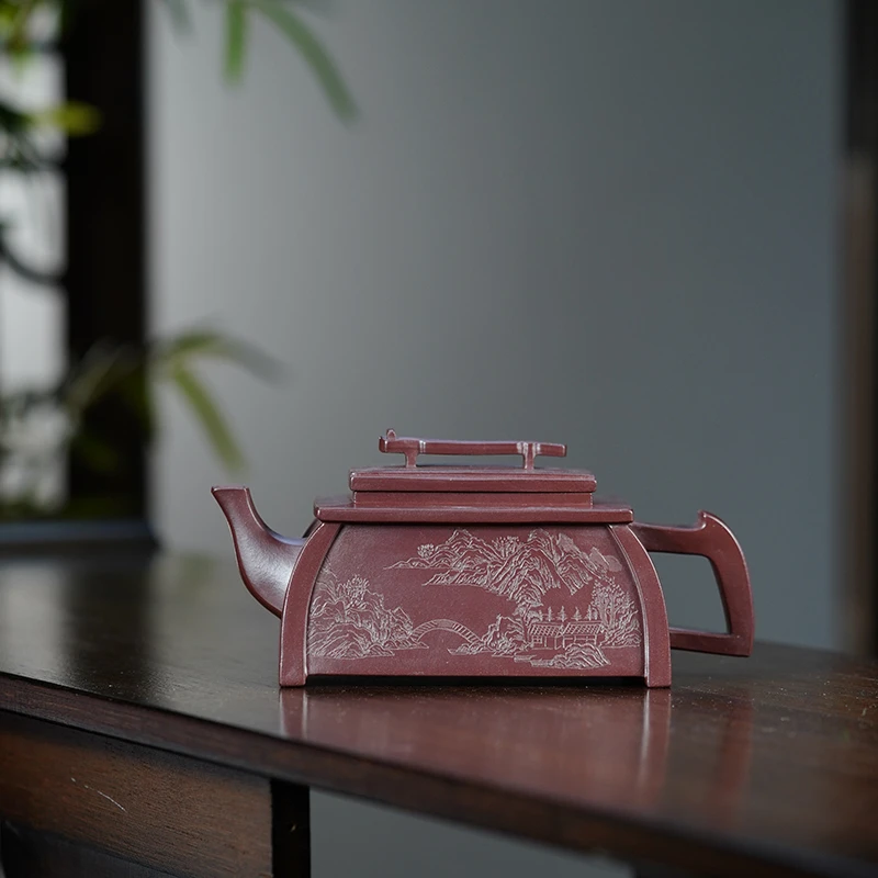 《龙虎堂紫砂壶》LHT695紫泥琴方