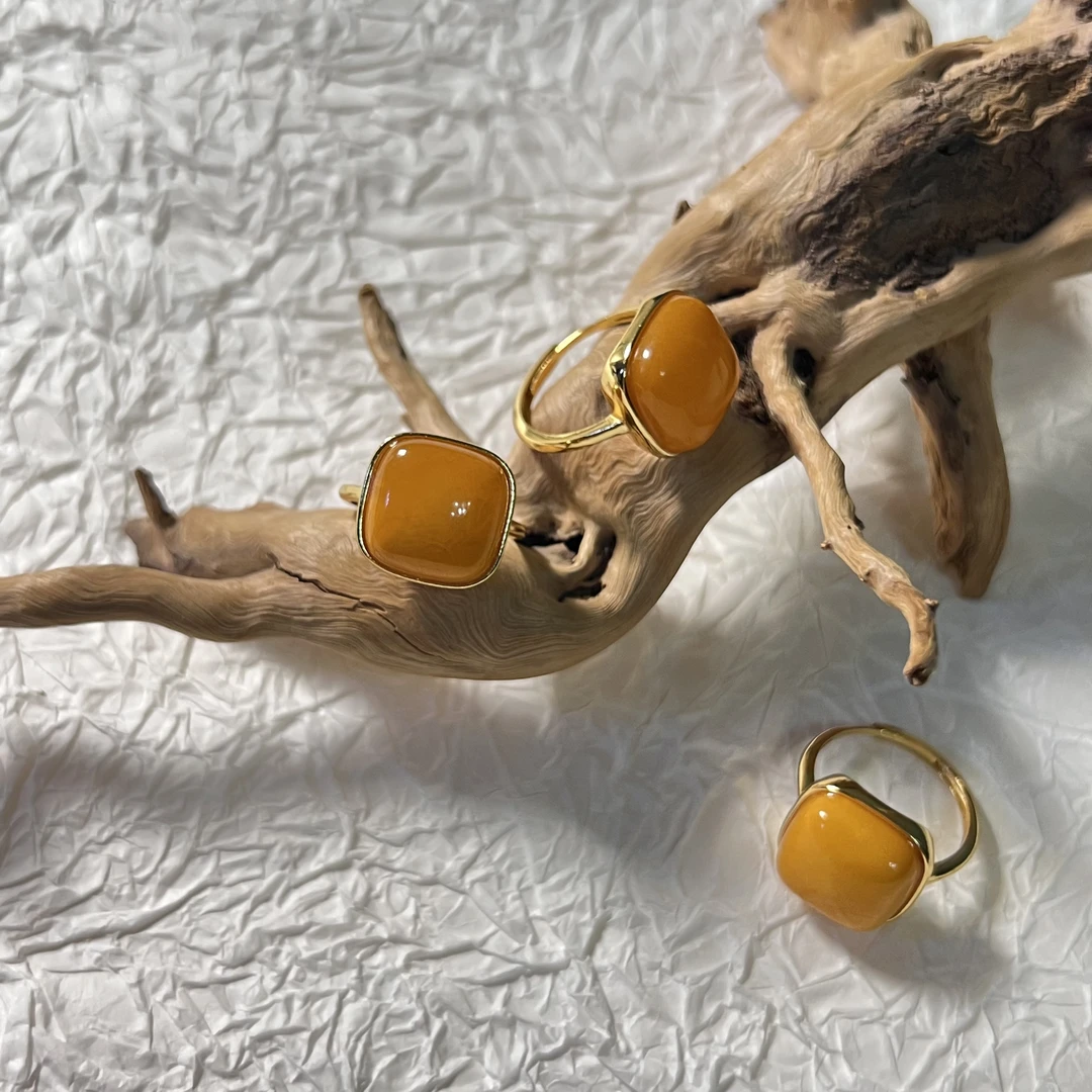 【狒狒】方包戒指 | 蜜蜡戒指 活口可调节 多样性发货（发其一）