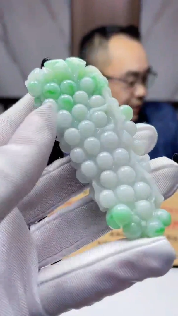 【闪购商品】定制翡翠未镶嵌47-毛货挂件需要抛光拍一发一