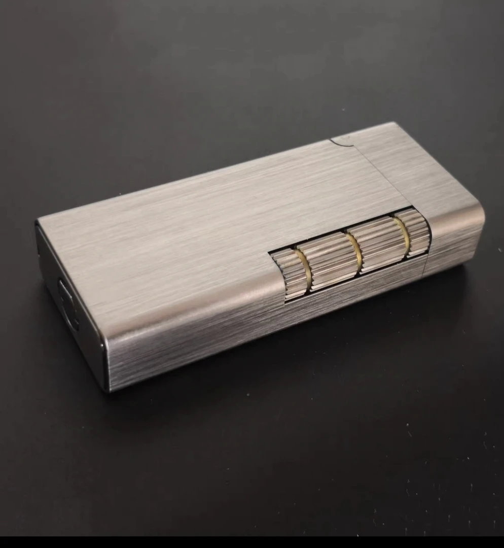 35天长续航能力TC21钛合金3代手工煤油机械打火机长搓轮