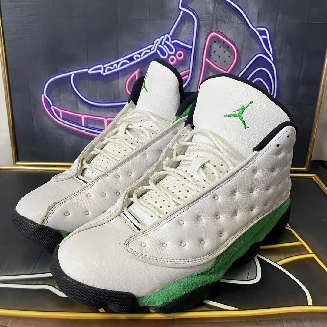 42.5码AJ 13复古篮球鞋翠绿冷白