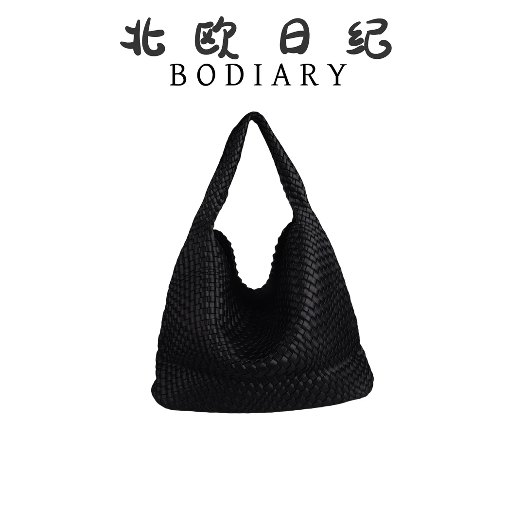 【北欧日纪】B1683 -潮流时尚女士百搭轻奢斜跨包