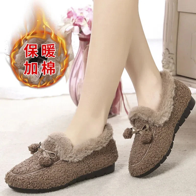 一件豆豆鞋女秋冬居家地板拖加绒加厚冬季保暖妈妈鞋毛毛鞋