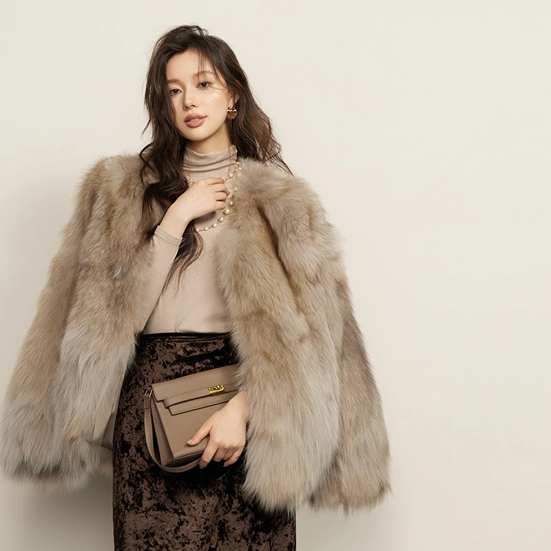 北麋「浮生若梦」轻奢飘逸狐狸毛轻盈飘逸年轻款皮草外套女冬中长款