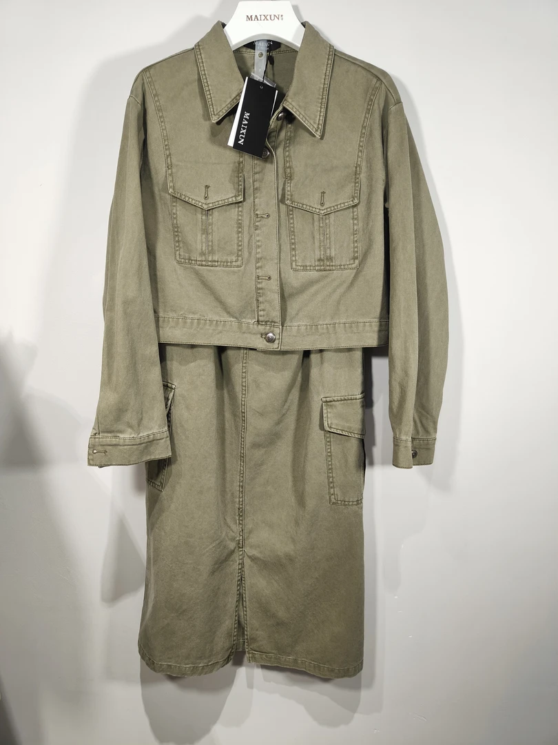 麦寻专柜春秋季裙类套装牛仔中长款工装风翻领潮流