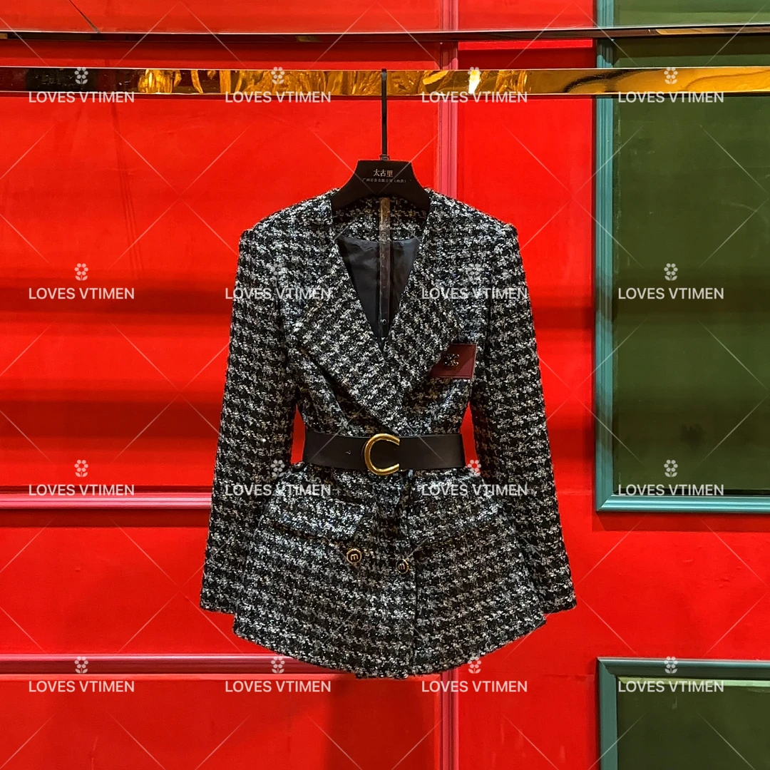 设计师款定制.复古风气质重工羽绒服外套LOVES-A1150