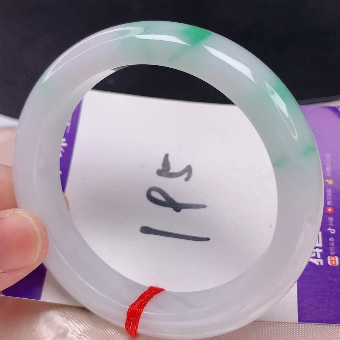 翡翠手镯未镶嵌55 翡翠手镯