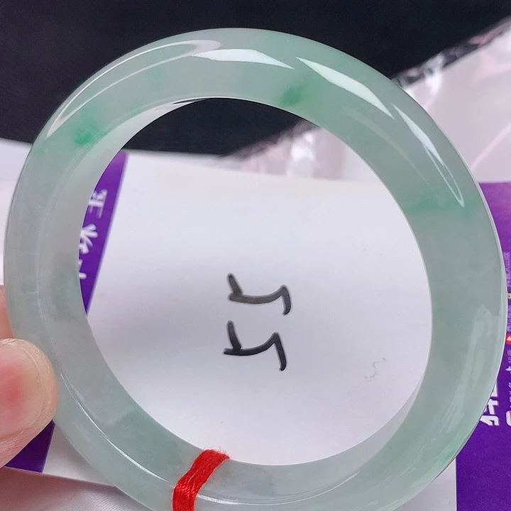 翡翠手镯未镶嵌56 翡翠手镯