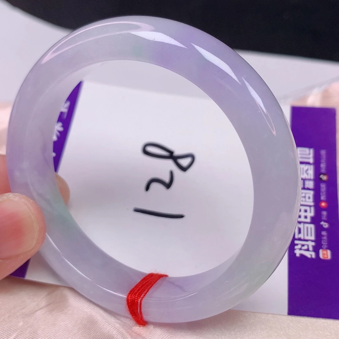 翡翠手镯未镶嵌51+ 翡翠手镯