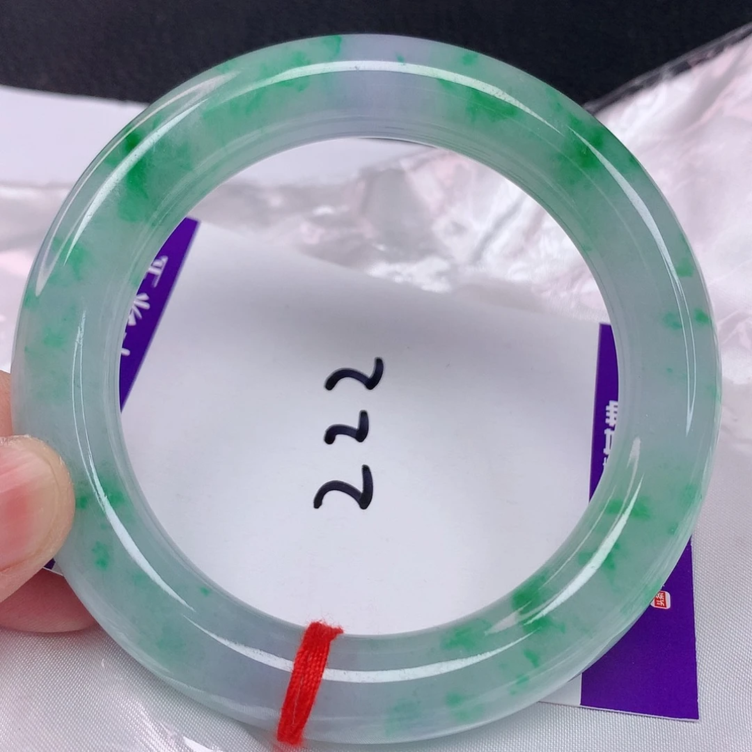 翡翠手镯未镶嵌58+ 翡翠手镯