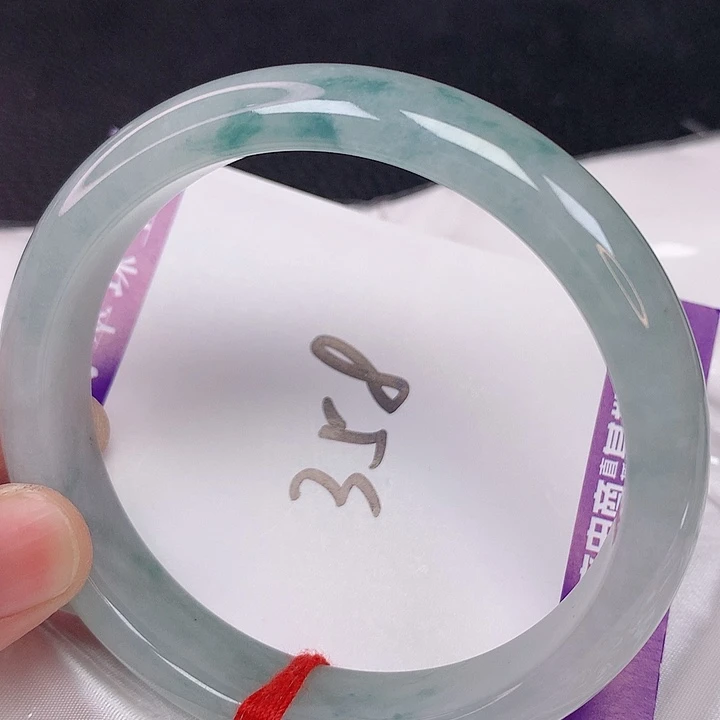 翡翠手镯未镶嵌62 翡翠手镯