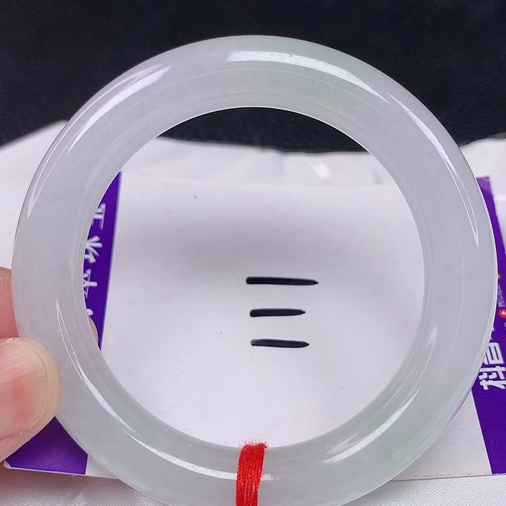 翡翠手镯未镶嵌53 翡翠手镯