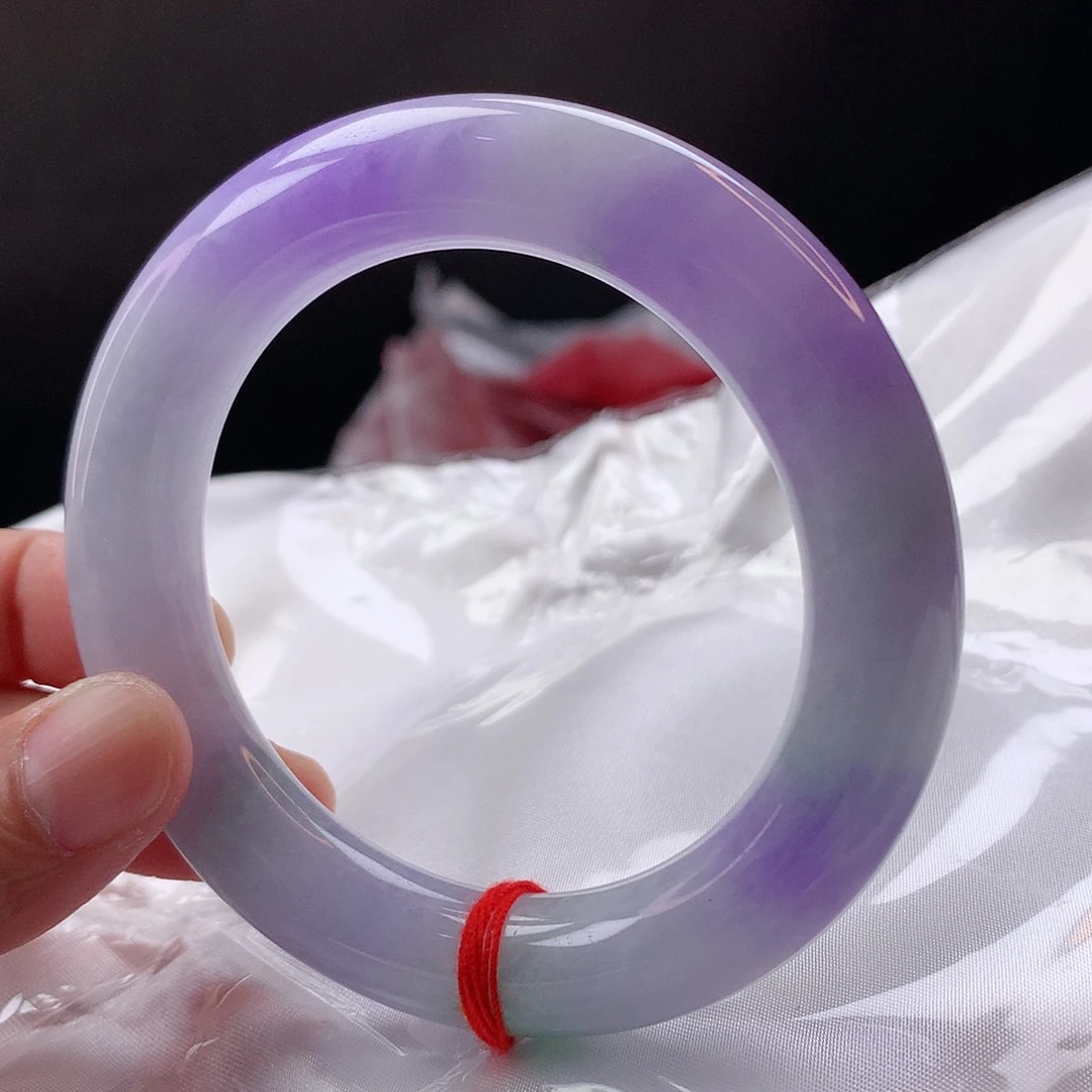 翡翠手镯（圆镯）未镶嵌55+