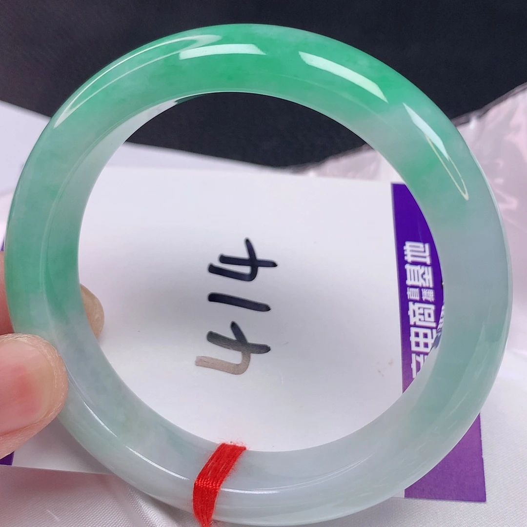 翡翠手镯未镶嵌57 翡翠手镯
