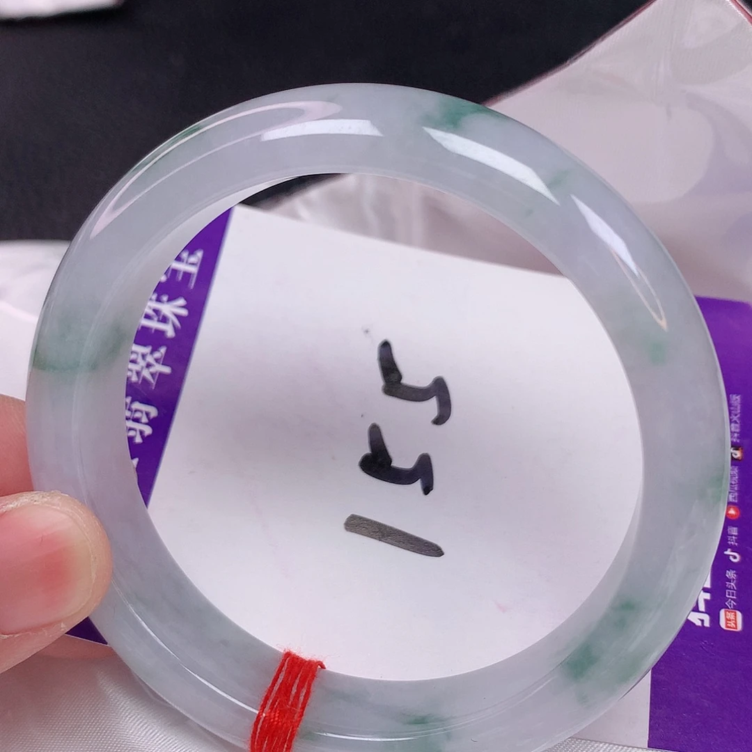 翡翠手镯未镶嵌58 翡翠手镯