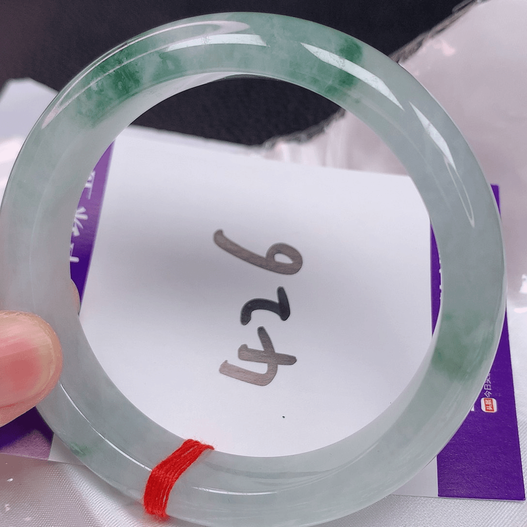 翡翠手镯未镶嵌60 翡翠手镯