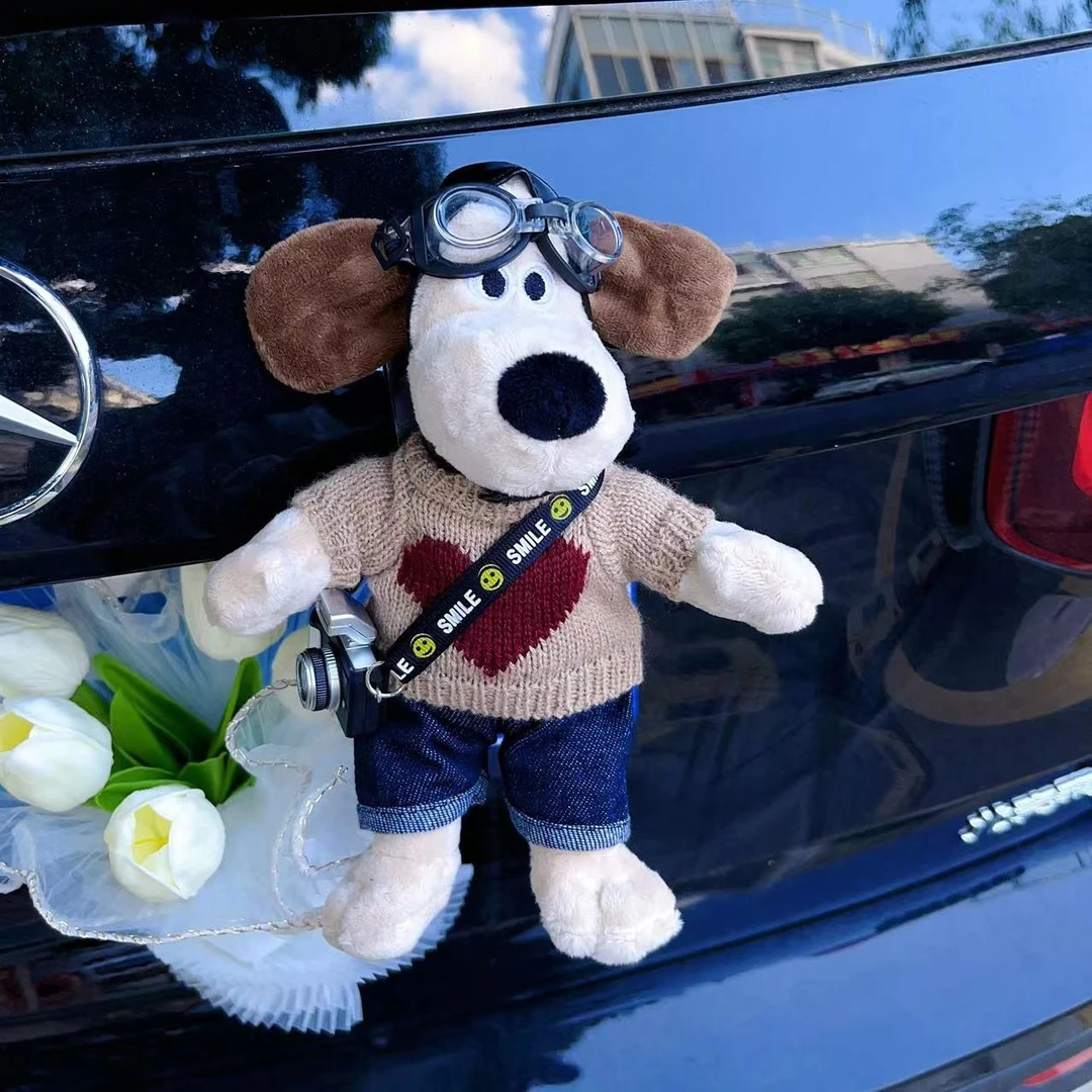 车载摆件卡通可爱玩偶公仔汽车车外车身后备箱电动车装饰挂件饰品