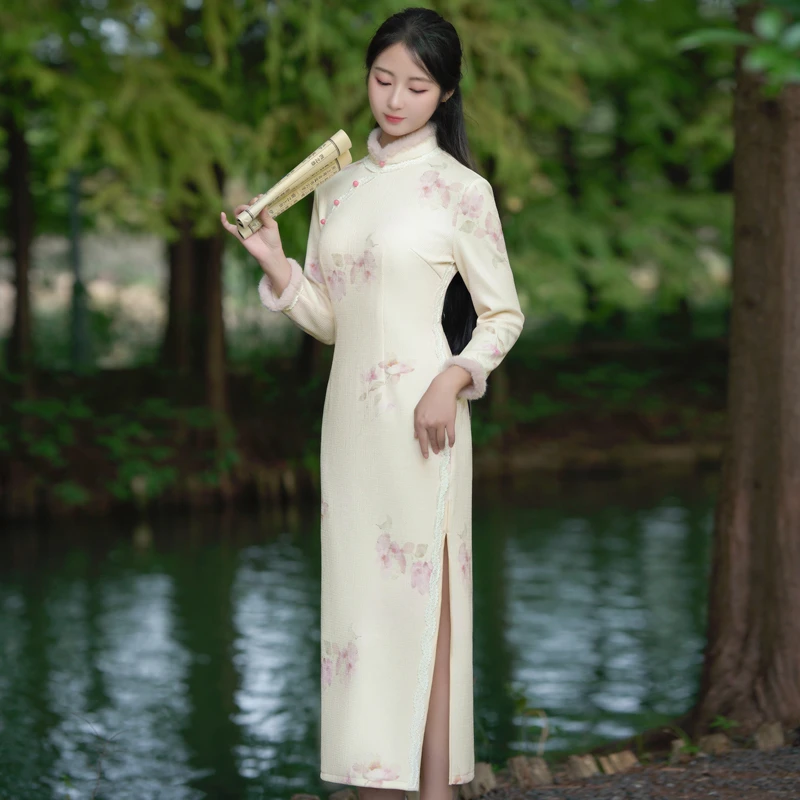 尘记【扶花瑶】新中式优雅修身秋冬旗袍加绒新款气质连衣裙日常可穿