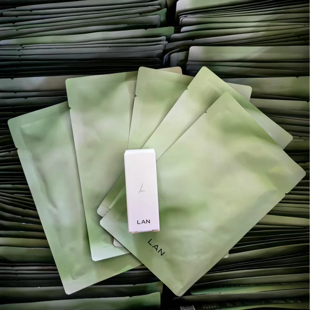 蘭凝润沁妍精萃面膜5片+3ml时光油