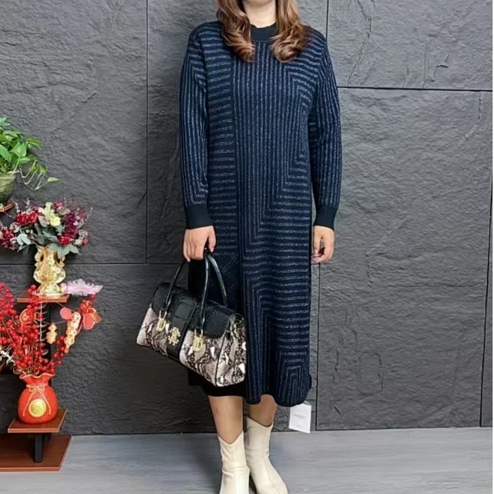 029大码女中长款遮肚打底衫半高领毛衣宽松显瘦针织衫连衣裙