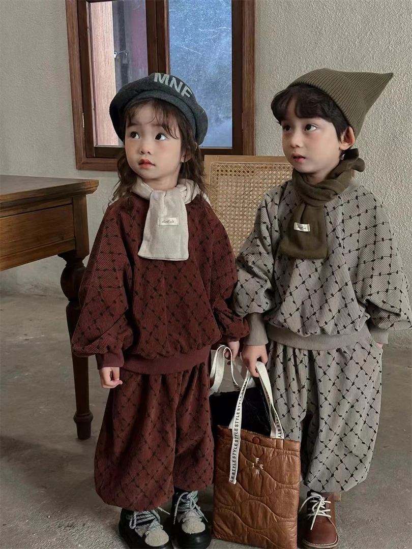 2024冬季新品韩版中小童男童百搭洋气灯芯绒加绒加厚套装2301
