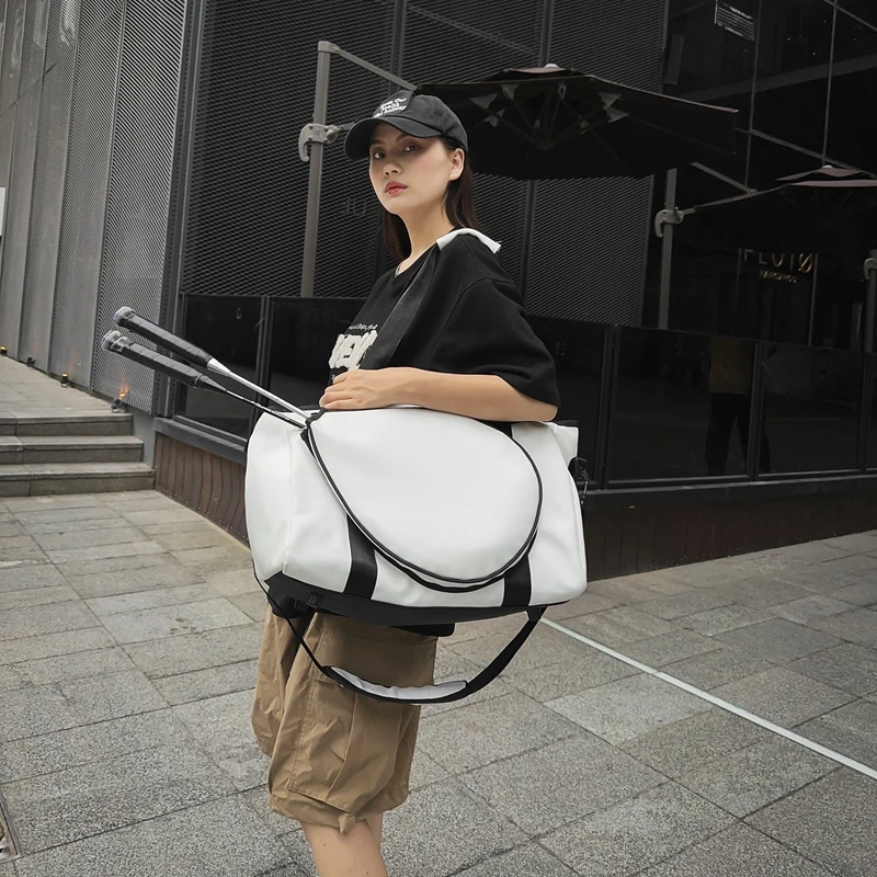 【休闲运动包】装羽毛球网球拍健身包男女同款旅行包轻便防水大容量