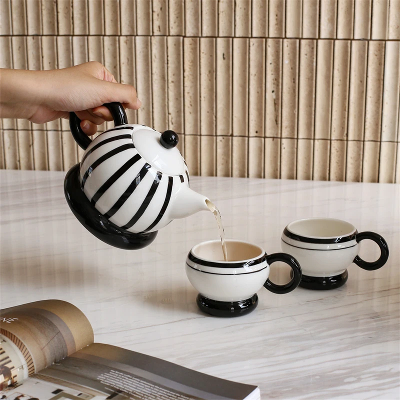 圆嘟嘟水具陶瓷茶具套装轻奢高档水杯花茶壶茶杯客厅待客结婚礼品