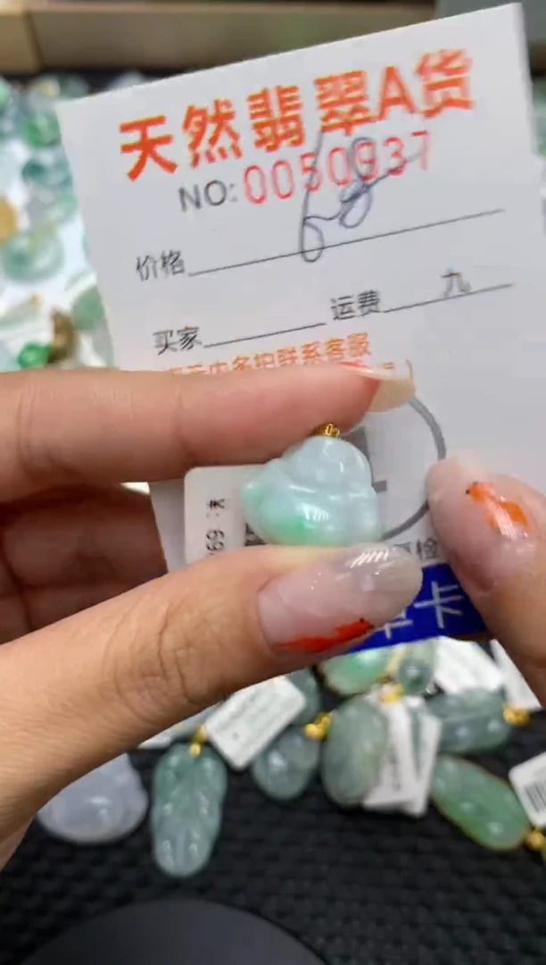 【闪购商品】翡翠颈饰18K金镶嵌11111111
