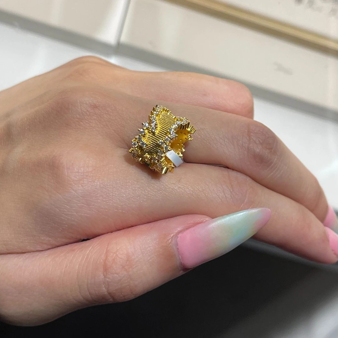 足金999 镶嵌繁星吊坠（不含链）
