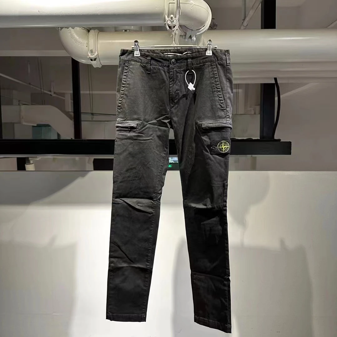 Stone island 石头岛/01475/ 黑色双口袋工装裤 全新带吊30 31