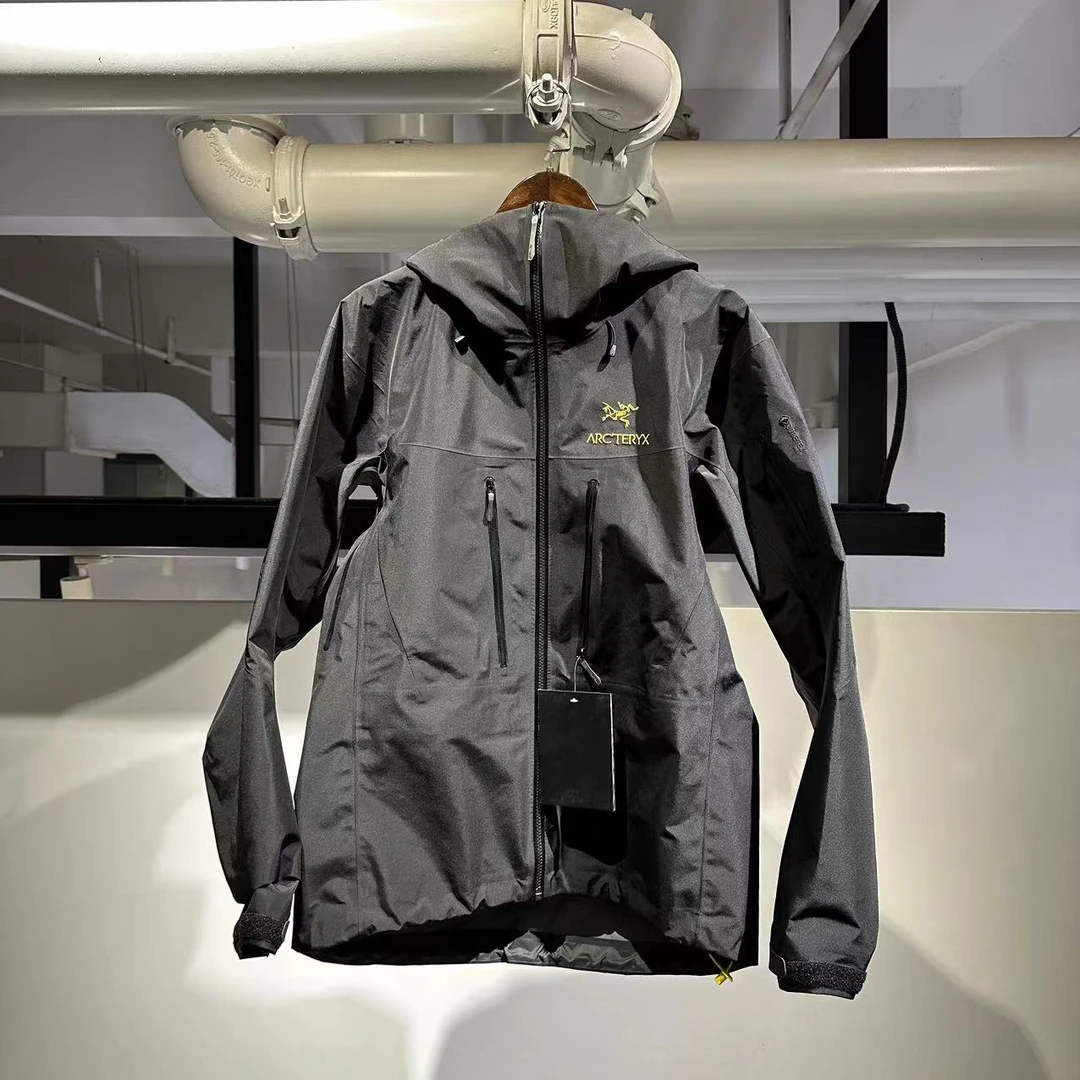 Arcteryx 02507 alpha sv 黑金第六代 硬壳冲锋衣 全新带吊 m