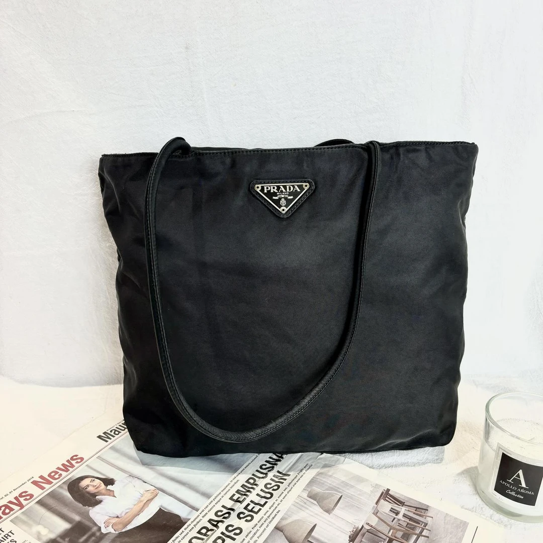 95新 Prada/普拉达 普拉达/单肩包/8762