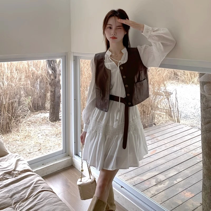 早秋马甲连衣裙两件套法式复古气质收腰设计感白色V领仙女套装
