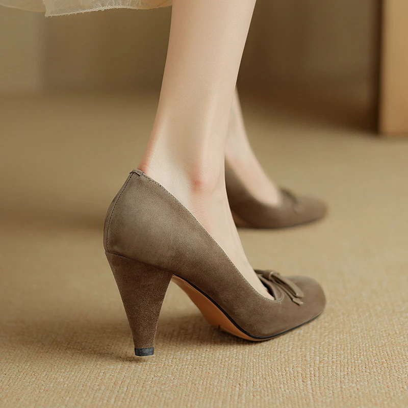 法式浅口单鞋女圆头粗跟通勤中古高跟鞋女时尚磨砂真皮蝴蝶结女鞋