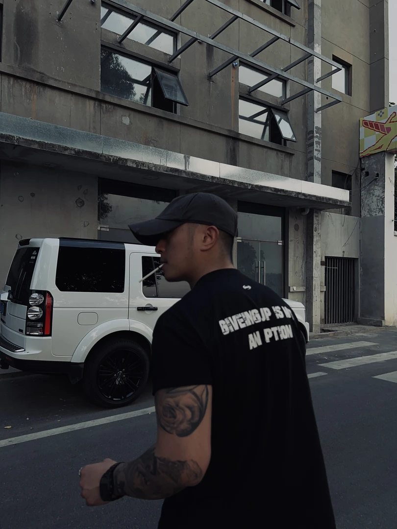 【TAOG】永不放弃 美式夏季速干索罗娜小臂围小领口健身训练百搭T恤