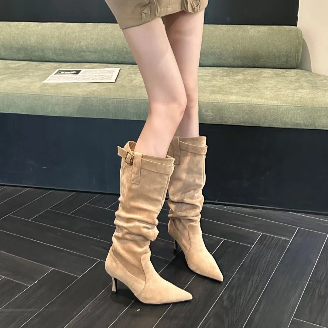 2025秋冬新款休闲精致褶皱长筒骑士靴女尖头细跟高筒显瘦靴堆堆靴