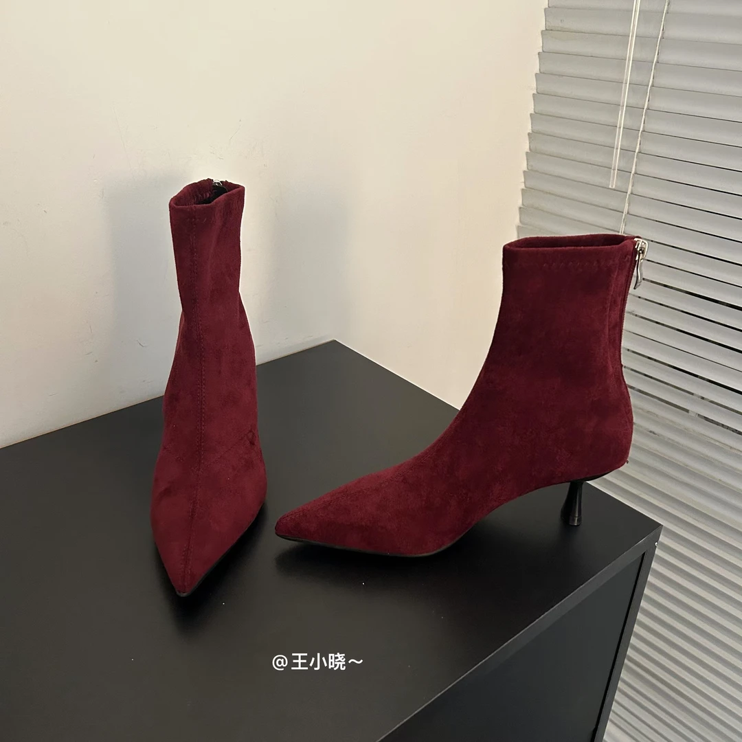 2025秋冬新款绒面尖头细跟中跟短靴纯色百搭时装靴瘦瘦靴高跟女鞋