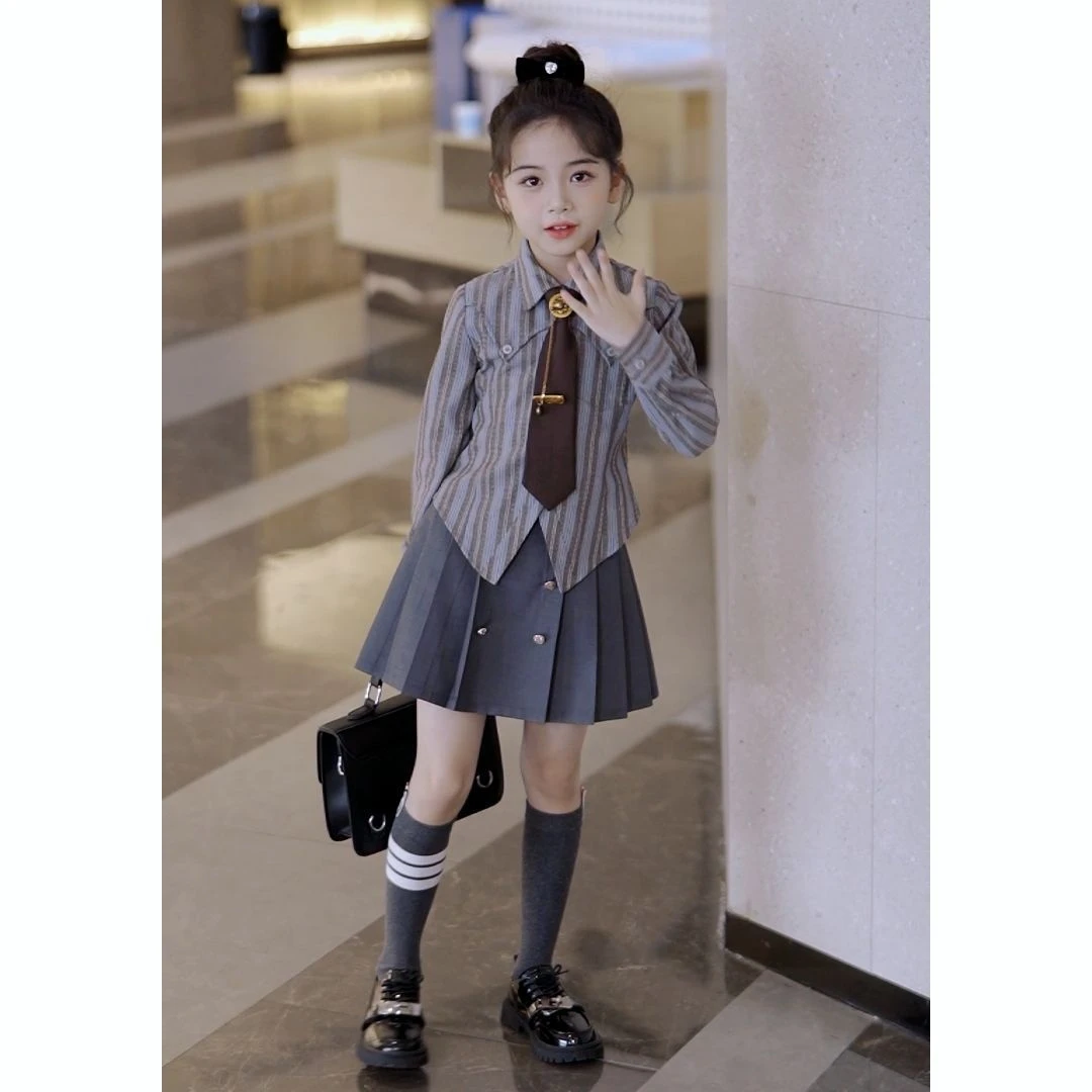 女童春装学院风套装2024洋气新款儿童小女孩春秋衬衣百褶裙两件套