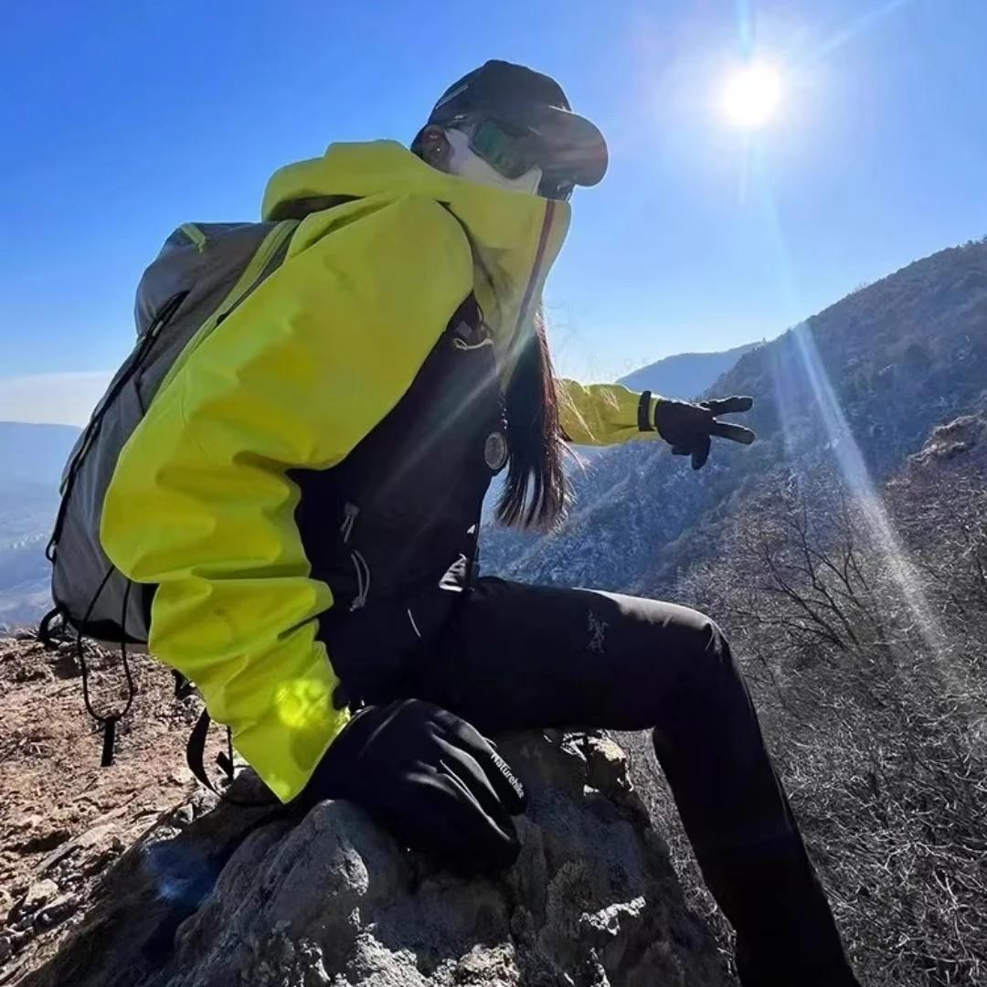 顺丰包邮冲锋衣保暖冲锋衣户外情侣透气连帽加绒加厚骑行登山防寒