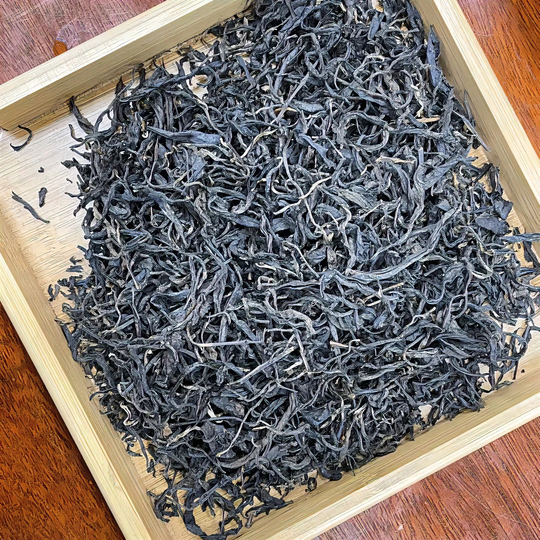 茗时净2025年 明前春茶 红毛峰 云南临沧凤庆滇红茶