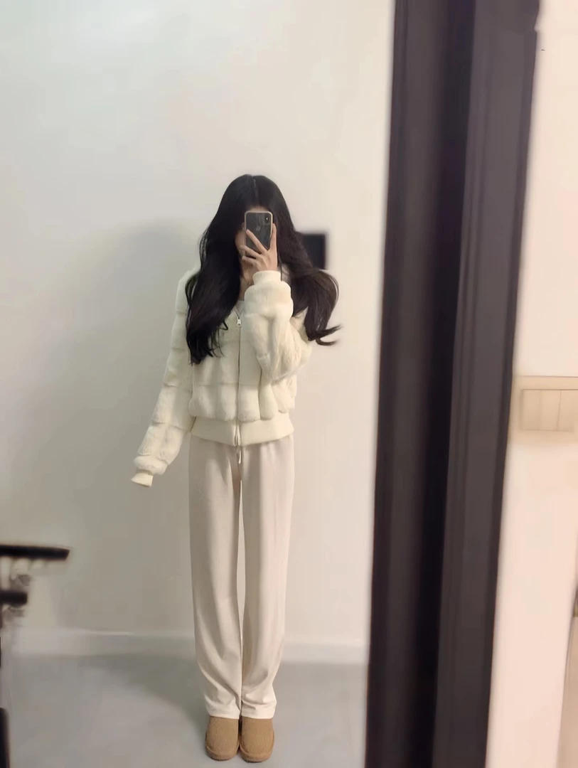 奶乖小白兔！软fufu慵懒感仿貂毛连帽软微宽松短外套女