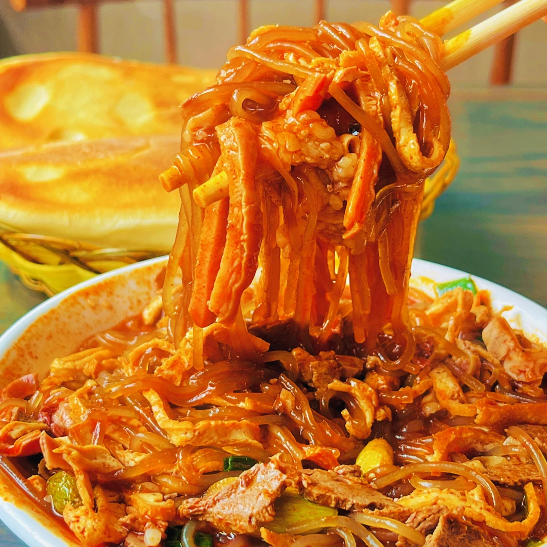 禹州市书强杂炣豆腐粉条牛杂特产美食大锅烩菜农家菜便携户外美食
