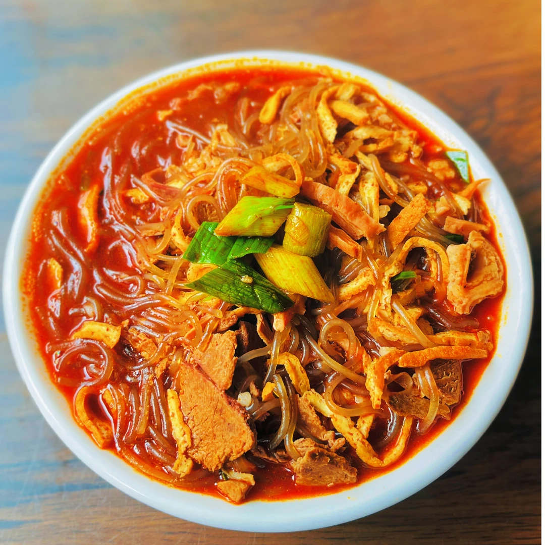 禹州书强杂炣豆腐粉条牛杂烩菜大锅烩菜农家菜鲜香美味新鲜水煮