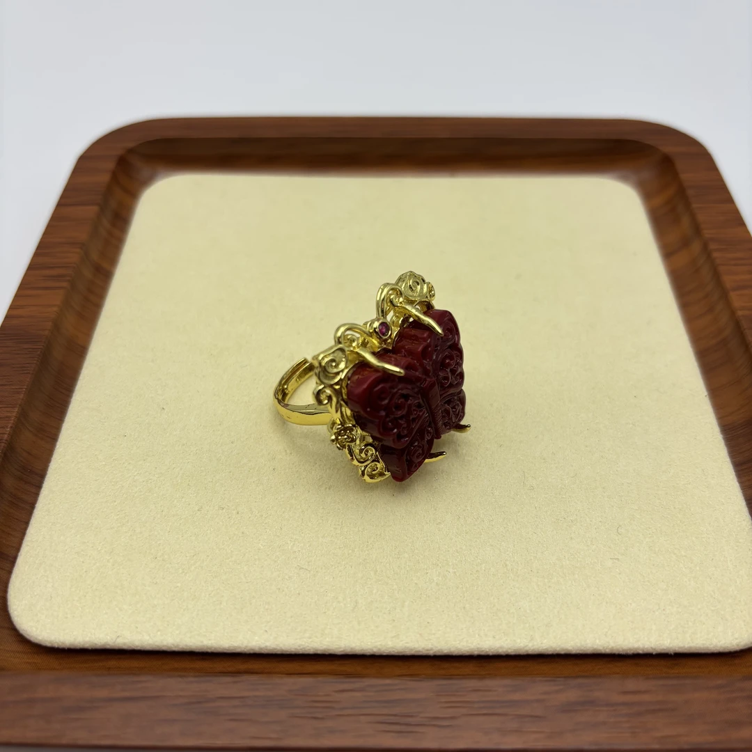 非金属珐琅戒指 深红色蝴蝶戒指 E40
