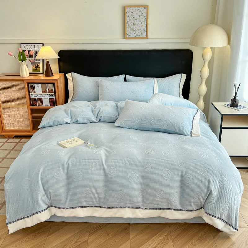 【紫罗兰】2025新款A类雕花牛奶绒小香风四件套 加绒加厚四件套套件