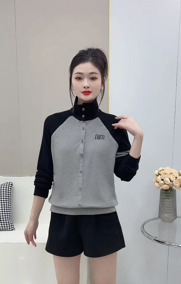 【过款扣号】秋冬新款百搭女士上衣